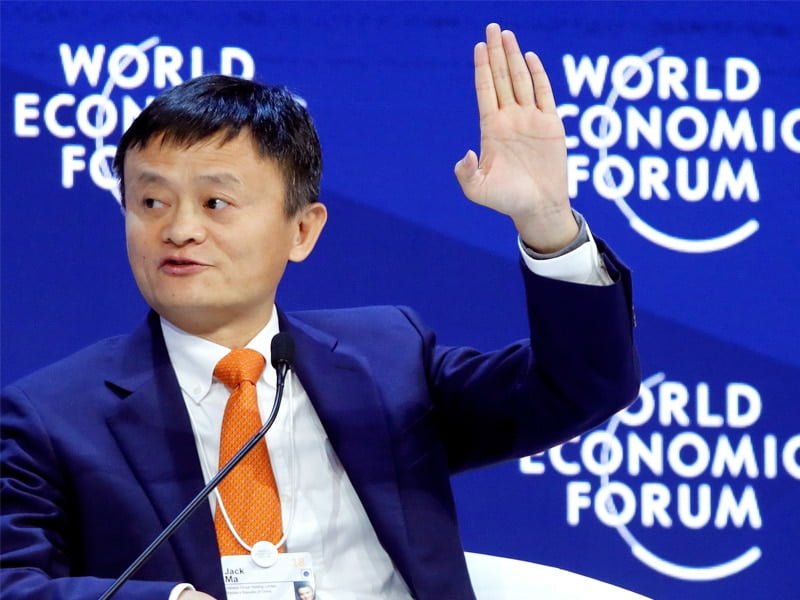 ​​​​​​​Jack Ma tên thật là Mã Vân – Giàu có từ 2 bàn tay trắng, trải qua rất nhiều thất bại, ông được xem là hình mẫu, nguồn cảm hứng cho những người trẻ muốn khởi nghiệp. Năm 2009, ông được lọt vào danh sách “100 người có ảnh hưởng nhất thế giới” của tạp chí Time.